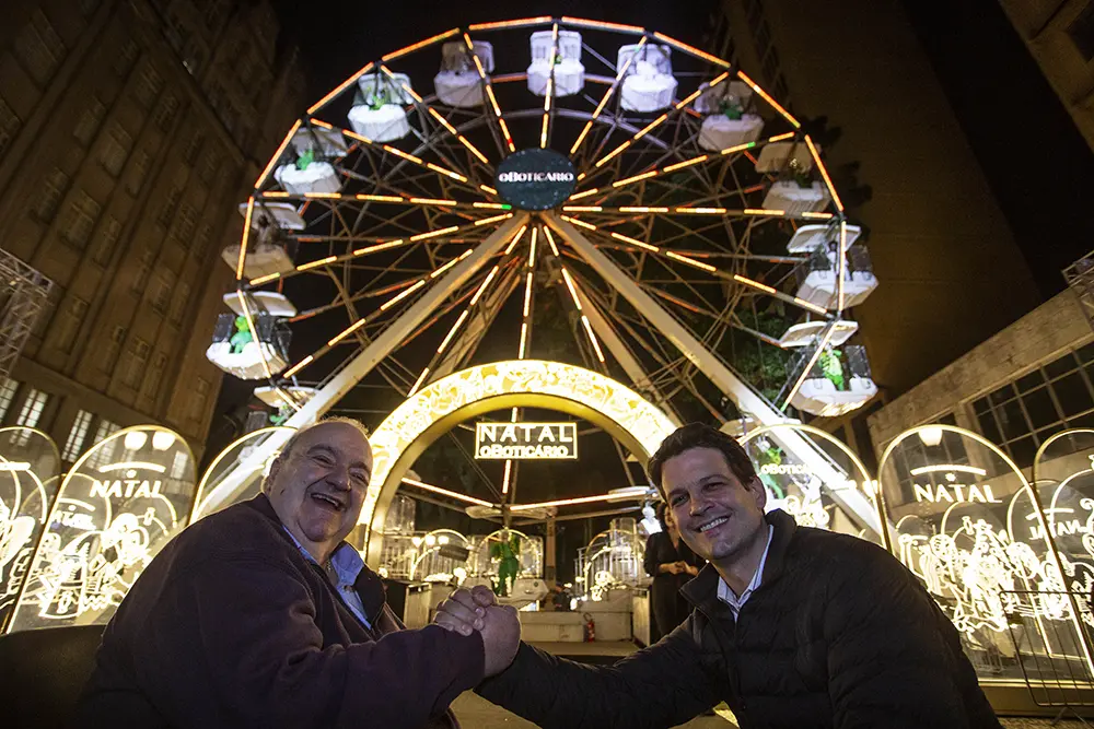 Rafael Greca e Eduardo Pimentel participam da estreia do Natal O Boticário em Curitiba 4 Natal O Boticário