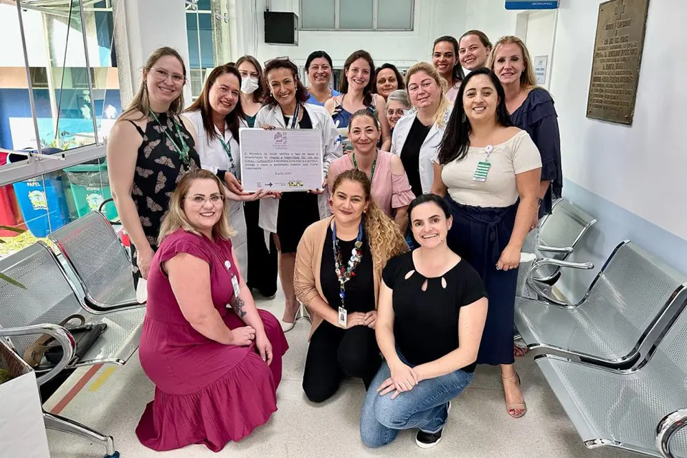 Hospital e Maternidade São José dos Pinhais recebe certificado de excelência 3 certificado de excelência