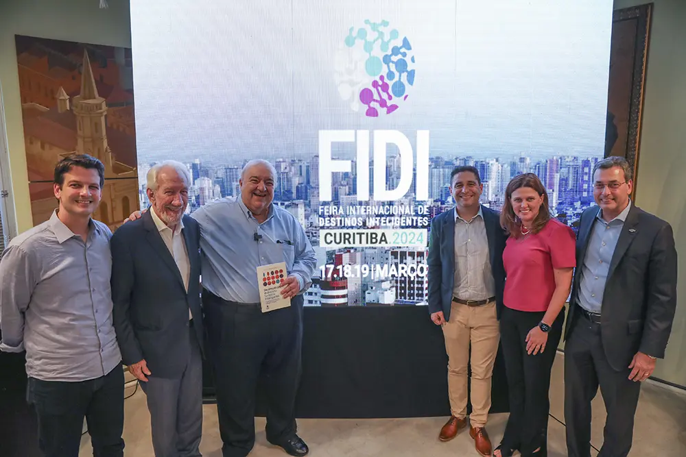 Rafael Greca anuncia realização, em 2024, da Feira Internacional de Destinos Inteligentes em Curitiba 1 Feira Internacional de Destinos Inteligentes