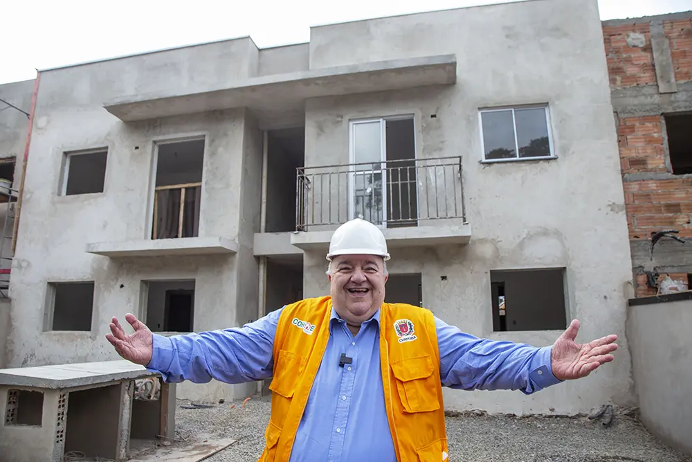 Greca destaca avanços na regularização fundiária durante visita às obras no Bairro Novo da Caximba 2 regularização fundiária