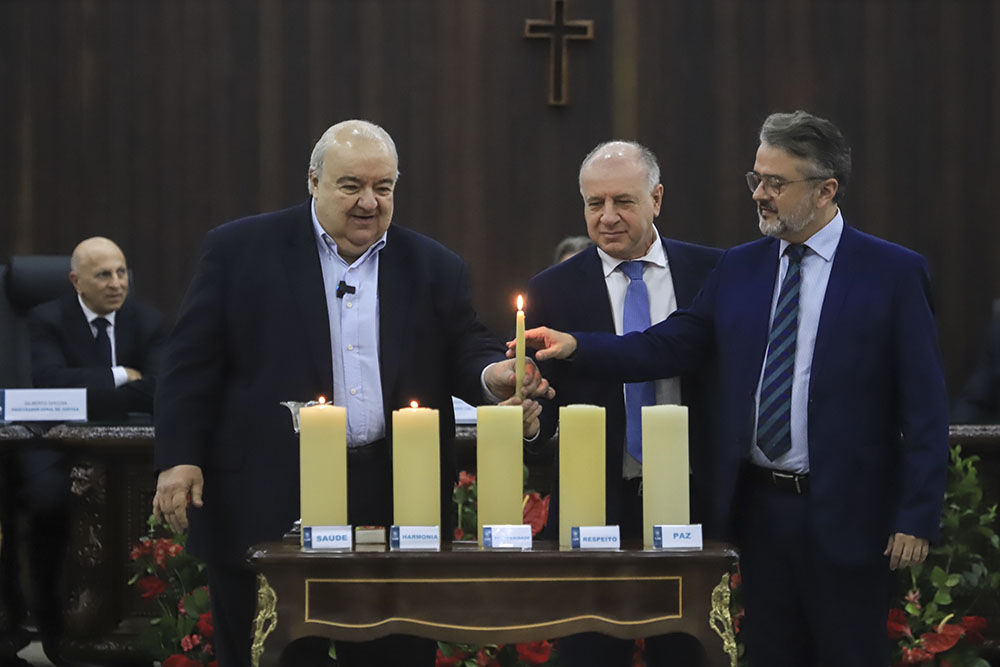 Prefeito Rafael Greca participa da celebração de Natal no Tribunal de Justiça do Paraná 2 Natal no Tribunal de Justiça do Paraná