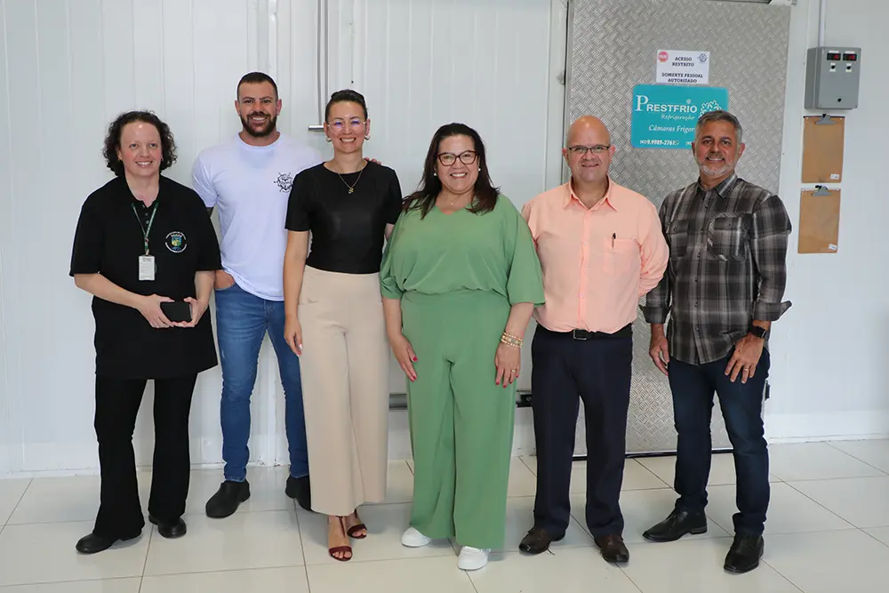 Indústria de Pescados de Pinhais recebe autorização para vender seus produtos em todo território nacional 8 Indústria de Pescados de Pinhais