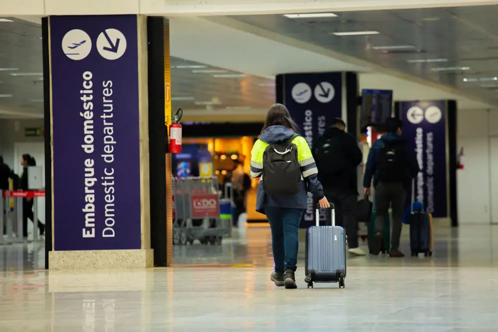 Aproximadamente 80 mil passageiros devem passar pelo Aeroporto Internacional Afonso Pena no período do Carnaval 8 período do Carnaval