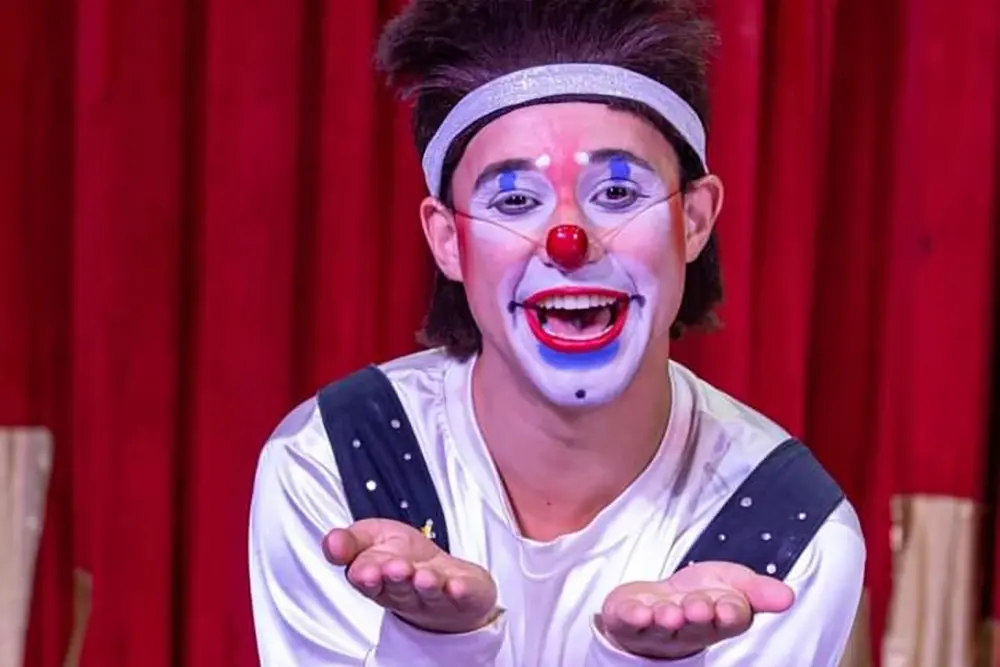 Circo Rakmer promove espetáculo inclusivo gratuito às pessoas com deficiência 6 Circo Rakmer