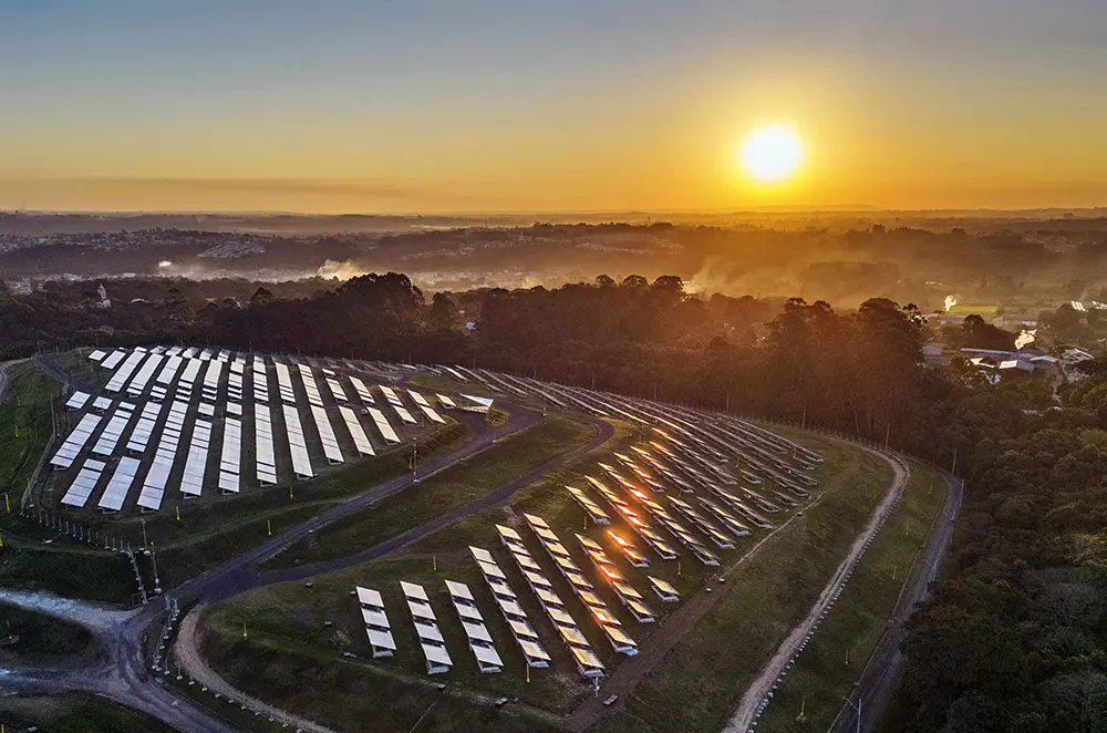 Verão e sol mais presente em Curitiba fazem a Pirâmide Solar bater recorde na geração de energia fotovoltaica 3 Pirâmide Solar