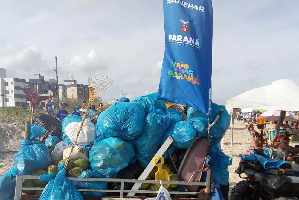 Sanepar retirou 108,8 toneladas de resíduos das praias do Paraná desde 16 de dezembro 5 sanepar