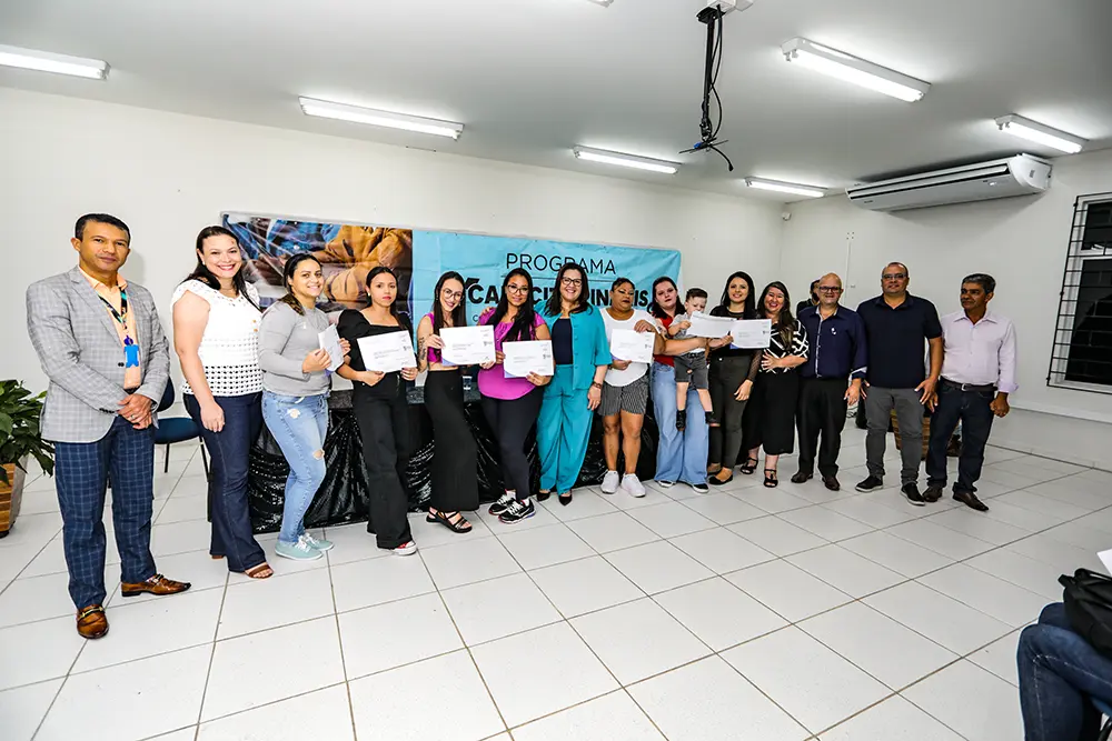 Programa Capacita Pinhais entrega mais 97 certificados de quatro cursos 5 Capacita Pinhais