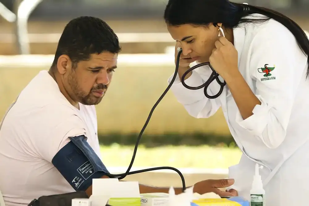 Reajuste em planos de saúde: com 14% de inflação médica, consumidor pode pagar o preço 1 Reajuste em planos de saúde
