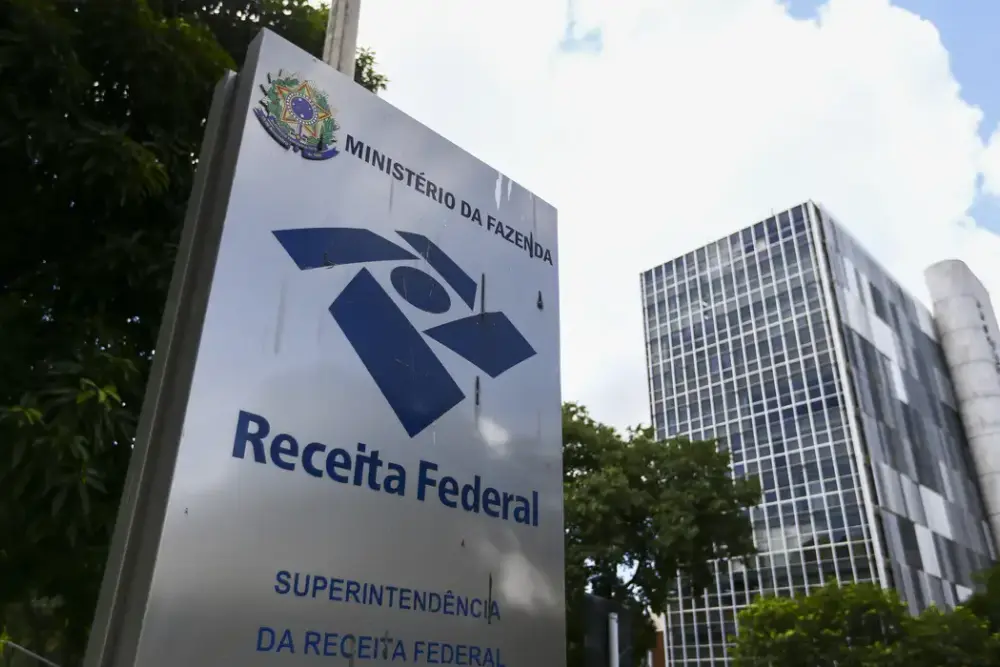 Contribuinte tem até 1º de abril para pagar à Receita Federal débitos com 100% de desconto em juros e multas 3 desconto em juros e multas