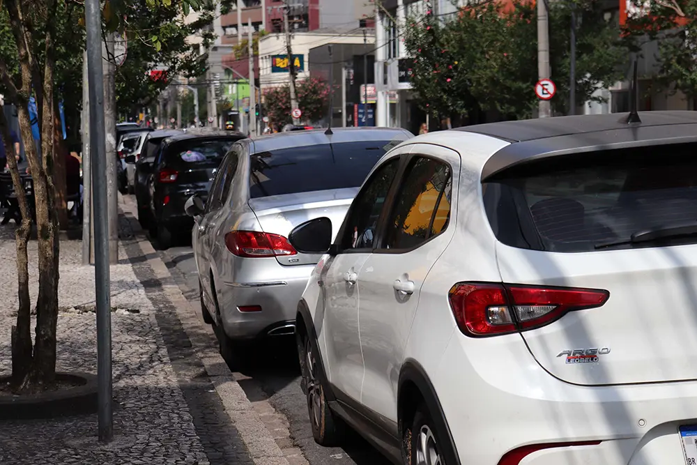 IPVA pode ser pago com cartão de crédito em até 12 vezes; sistema tem novas empresas 1 IPVA