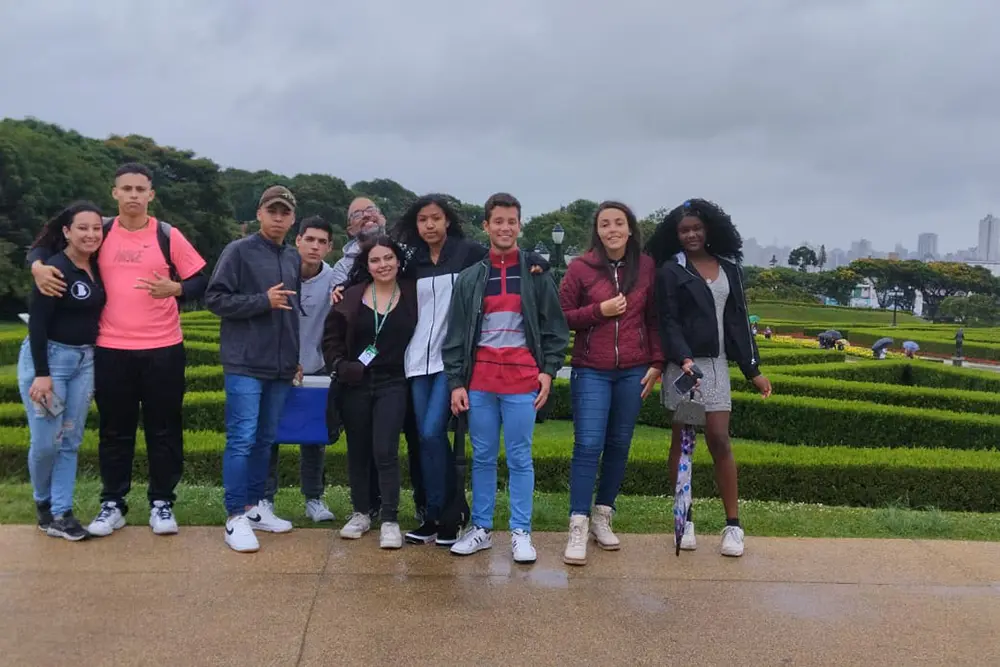 Agentes de cidadania de Pinhais visitam Jardim Botânico e Gruta do Bacaetava 5 Agentes de cidadania