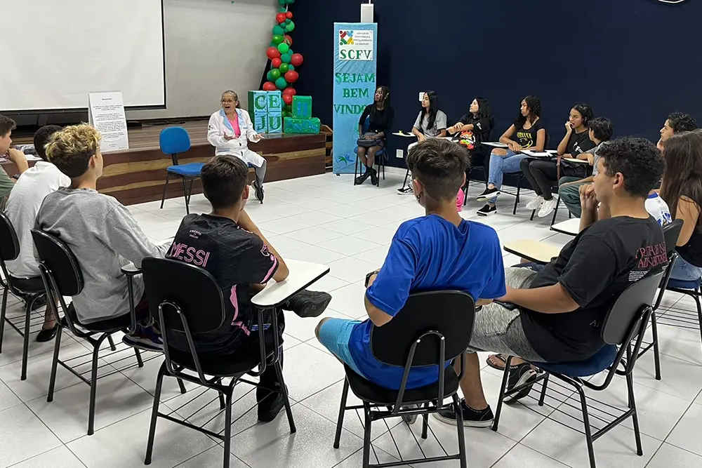 Jovens discutem gravidez na adolescência em roda de conversa promovida em Pinhais 7 gravidez na adolescência