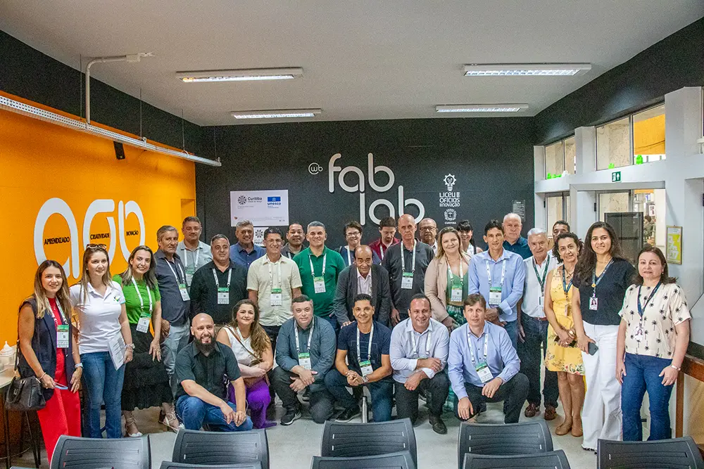 Prefeitos de todo o país conhecem o Fab Lab Cidadania Cajuru de Curitiba 4 Fab Lab Cidadania Cajuru