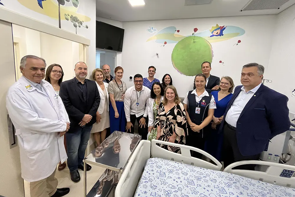 Com apoio do Estado, Hospital Pequeno Príncipe inaugura oito novos leitos de UTI 2 Hospital Pequeno Príncipe