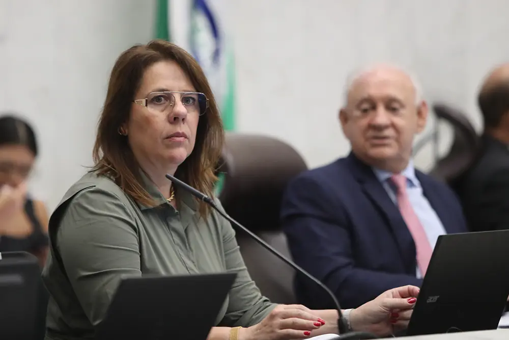 SEFA destaca equilíbrio nas contas do Estado em apresentação de relatório à Assembleia 8 equilíbrio nas contas