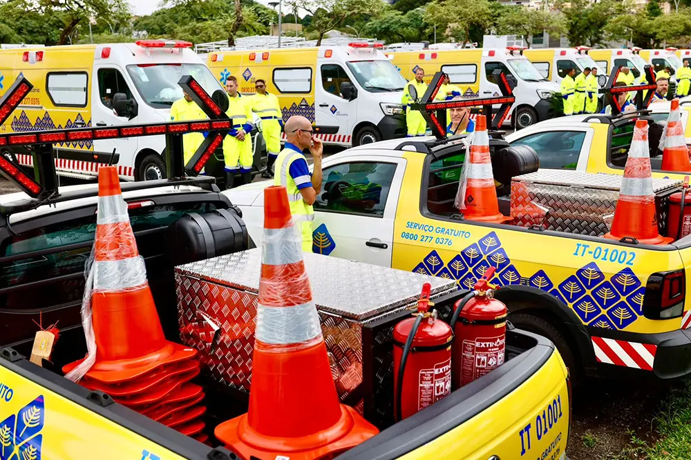 Concessionárias iniciam operação nas rodovias dos lotes 1 e 2 do Paraná 8 operação nas rodovias