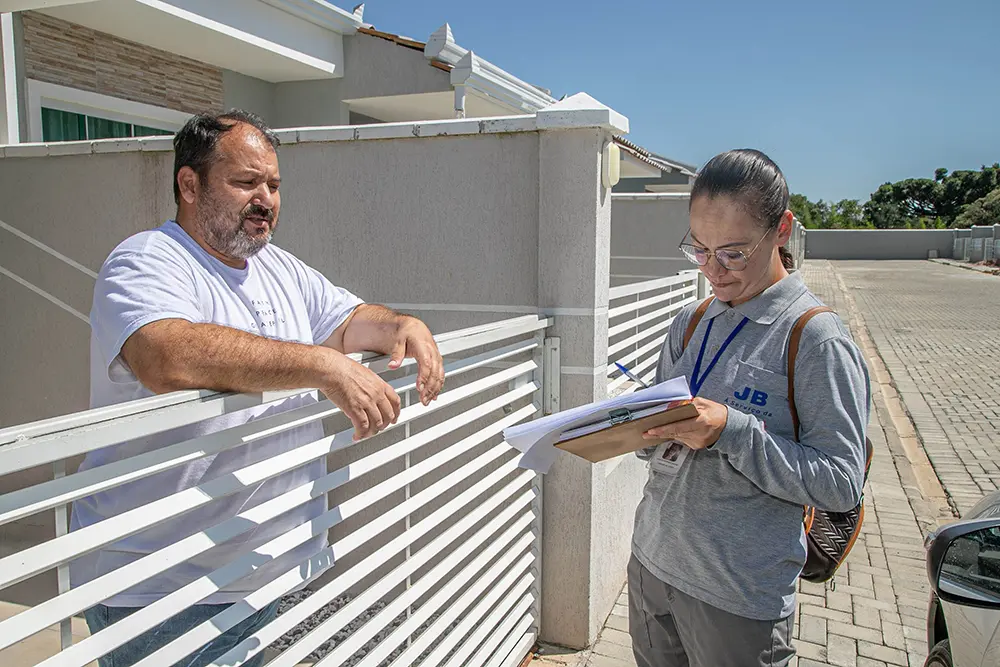 Copel visita consumidores para cadastro de fatura digital na Região Metropolitana de Curitiba 2 fatura digital