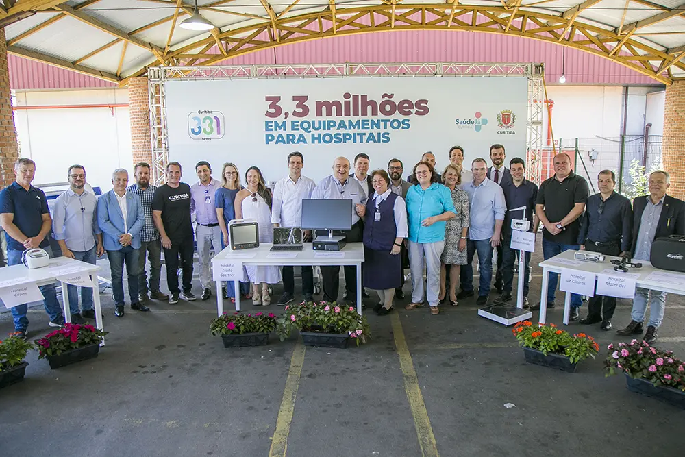 Prefeitura de Curitiba entrega R$ 3,3 milhões em equipamentos para hospitais do SUS 1 hospitais do SUS