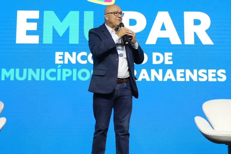 Deputado Luiz Claudio Romanelli