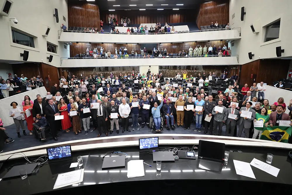 Os 331 anos de Curitiba são comemorados na Assembleia Legislativa do Paraná 3 331 anos de Curitiba