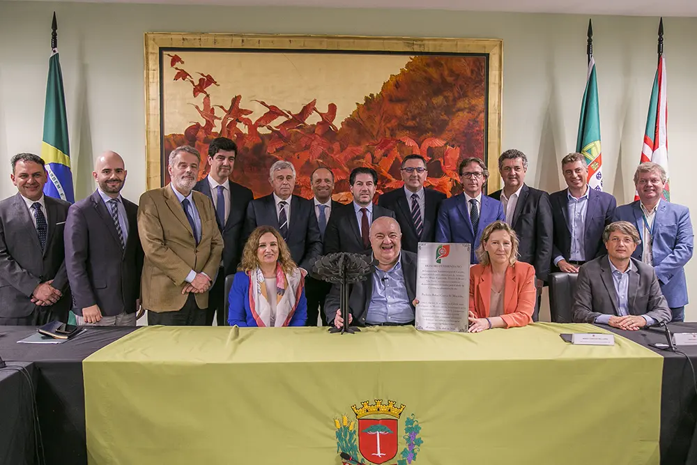 Greca assina protocolos de intenções com cinco prefeitos da Comunidade do Cávado, de Portugal 6 Comunidade do Cávado