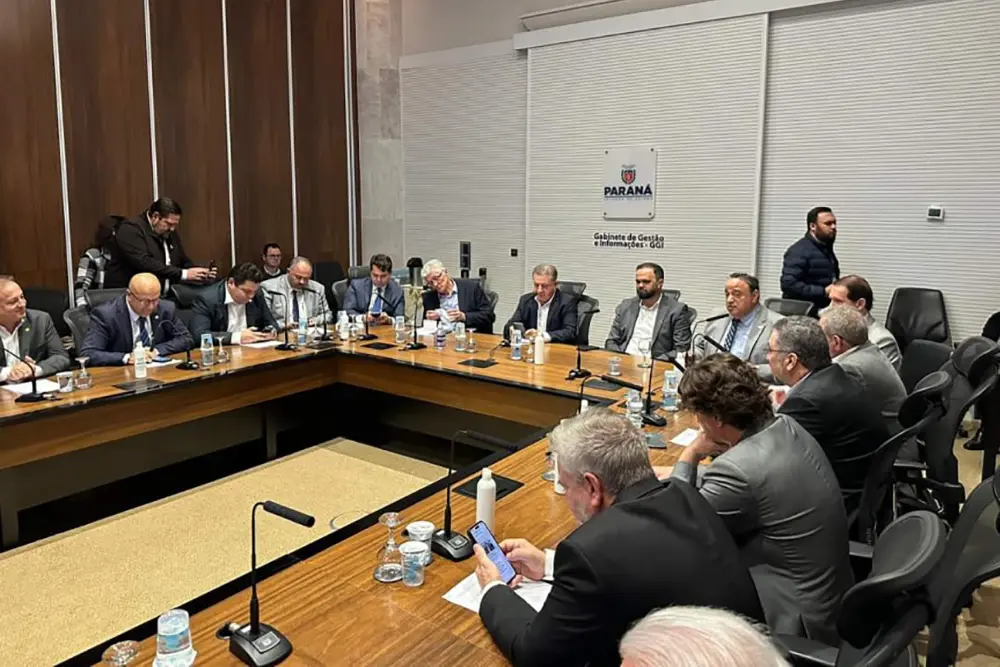 Líder do Governo na Assembleia anuncia modelo de gestão mais moderno para 200 escolas estaduais 5 modelo de gestão