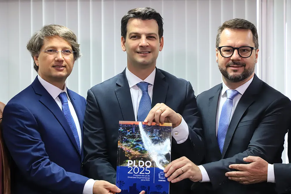 Com orçamento recorde de R$ 14 bilhões, LDO é entregue na Câmara Municipal de Curitiba 2 orçamento recorde