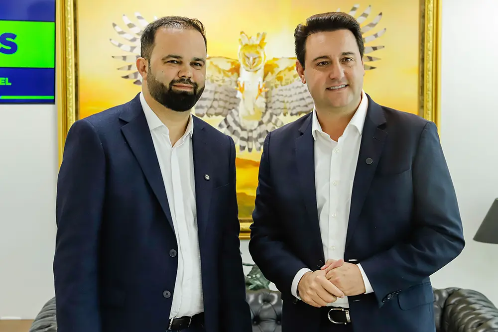 Governador Ratinho Junior anuncia pacote para educação com novas escolas, ampliações e placas solares 2 educação