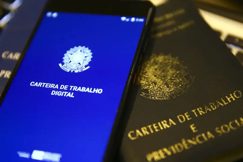 52% dos brasileiros têm pouco ou nenhum medo de perder o emprego; aponta CNI 1 perder o emprego