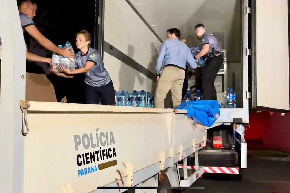Polícia Científica do Paraná envia equipe para auxiliar nos trabalhos no Rio Grande do Sul 4 Polícia Científica do Paraná