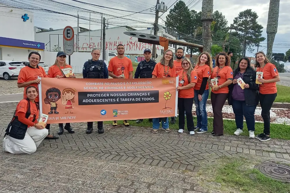 Série de ações marcaram a campanha Maio Laranja no município de Pinhais 2 Maio Laranja