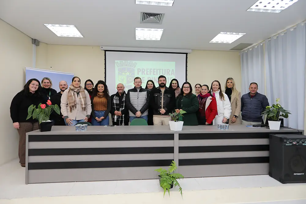 Cidade de Pinhais sedia reunião do Conselho Regional de Secretarias Municipais de Saúde da Região Metropolitana 6 Conselho Regional de Secretarias Municipais de Saúde