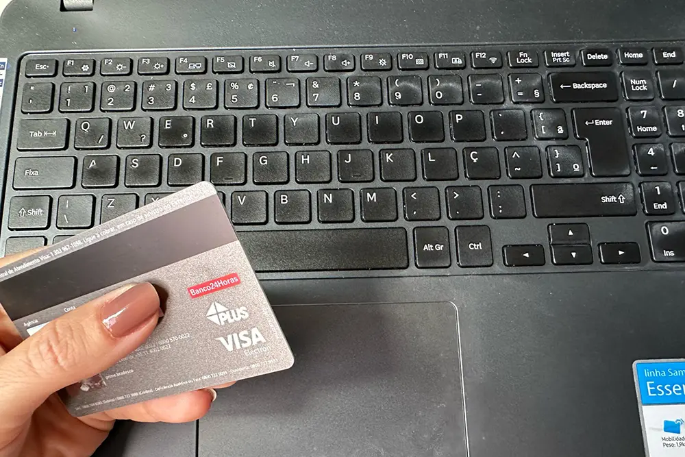 Taxação dos 50 dólares: acordo intermediário deve trazer solução para o impasse 8 Taxação dos 50 dólares