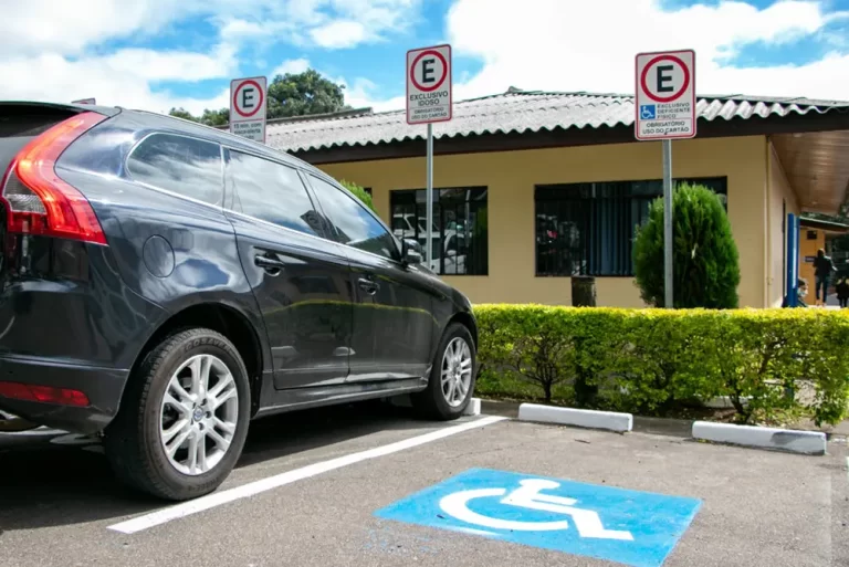 Cartão de Estacionamento Prioritário