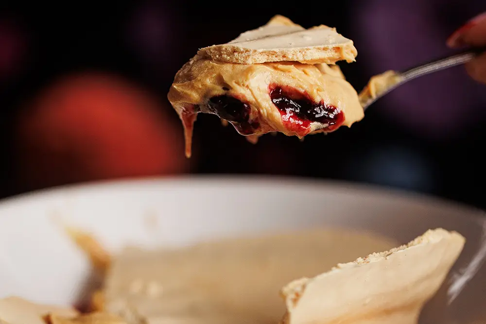 Dia do Chocolate: confira opções em Curitiba que levam o doce no cardápio de formas diferentes 4 Dia do Chocolate