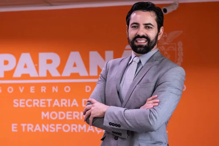 Rafael Sanchez Loureiro, 43 anos, foi escolhido para assumir a vaga de diretor