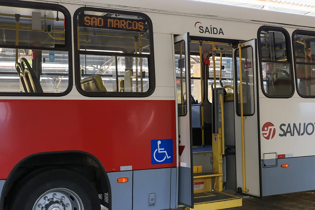 Viaduto da BR-376: Linhas de ônibus em São José dos Pinhais retornam ao trajeto original a partir de 12 de agosto 2 Viaduto da BR-376