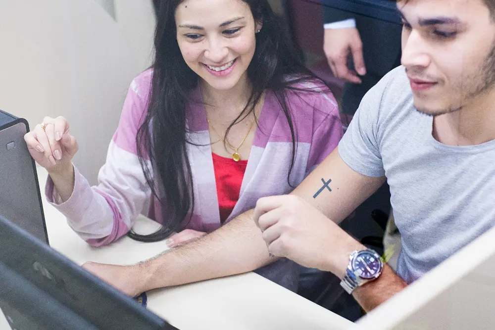 PUCPR faz mutirão de orientação jurídica gratuita na Rua XV de Novembro 6 orientação jurídica gratuita