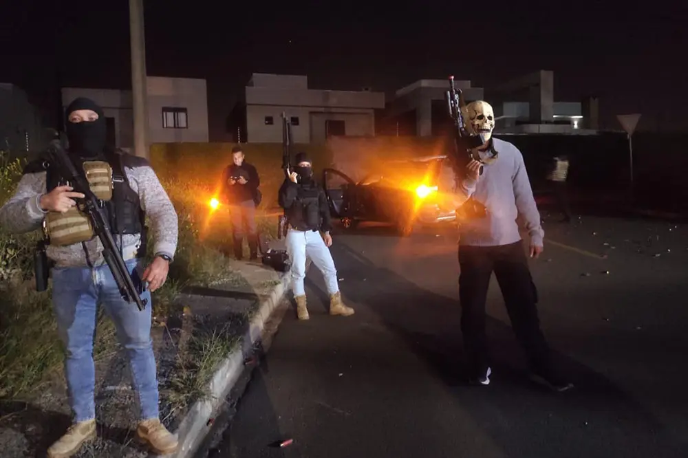 Simulado da PM de combate ao "novo cangaço" movimenta madrugada em Ponta Grossa 5 novo cangaço