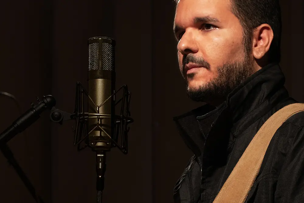 Hard Rock Cafe Curitiba recebe o blues do guitarrista Eddie Pimentel 1 Eddie Pimentel