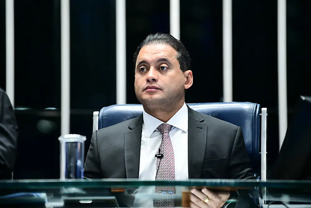 Ficha Limpa: Votação sobre flexibilização fica para depois das eleições municipais 1 Ficha Limpa