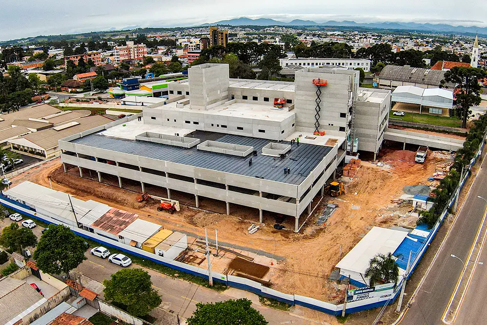 Obras do novo Hospital de Pinhais avançam para instalações elétricas e hidráulicas 4 Hospital de Pinhais
