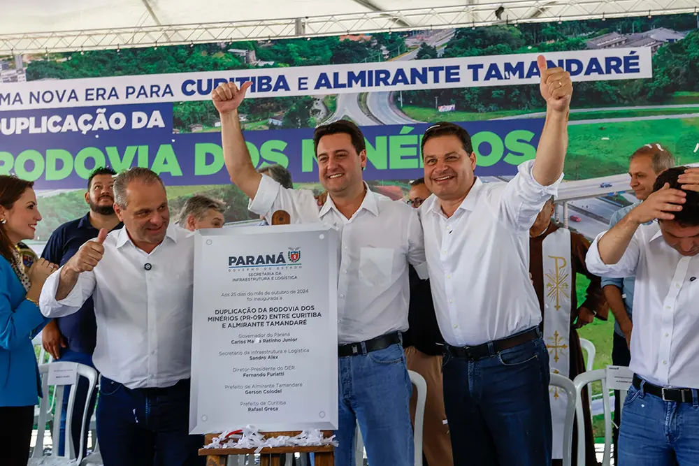 Ratinho Junior entrega 1º trecho da duplicação da Rodovia dos Minérios 2 Rodovia dos Minérios