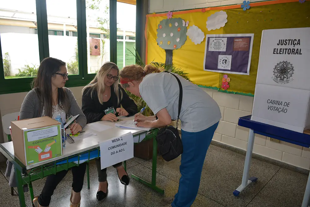 Comunidade escolar elegerá novos diretores das unidades da Rede Municipal de Ensino de Pinhais 4 Eleição Diretores