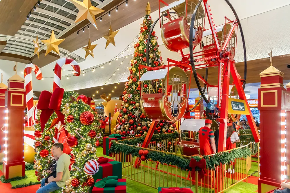 Parque de Natal Mueller tem passarela de luzes e muita diversão 1 Parque de Natal Mueller