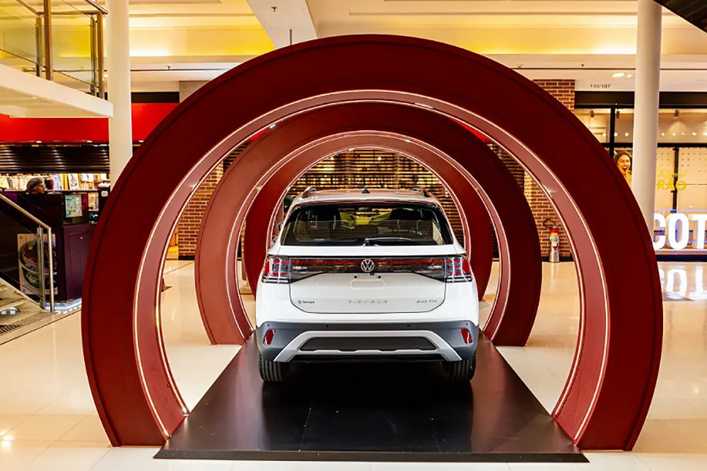 Shopping Curitiba lança promoção de Natal com sorteio de um T-CROSS 3 Shopping Curitiba