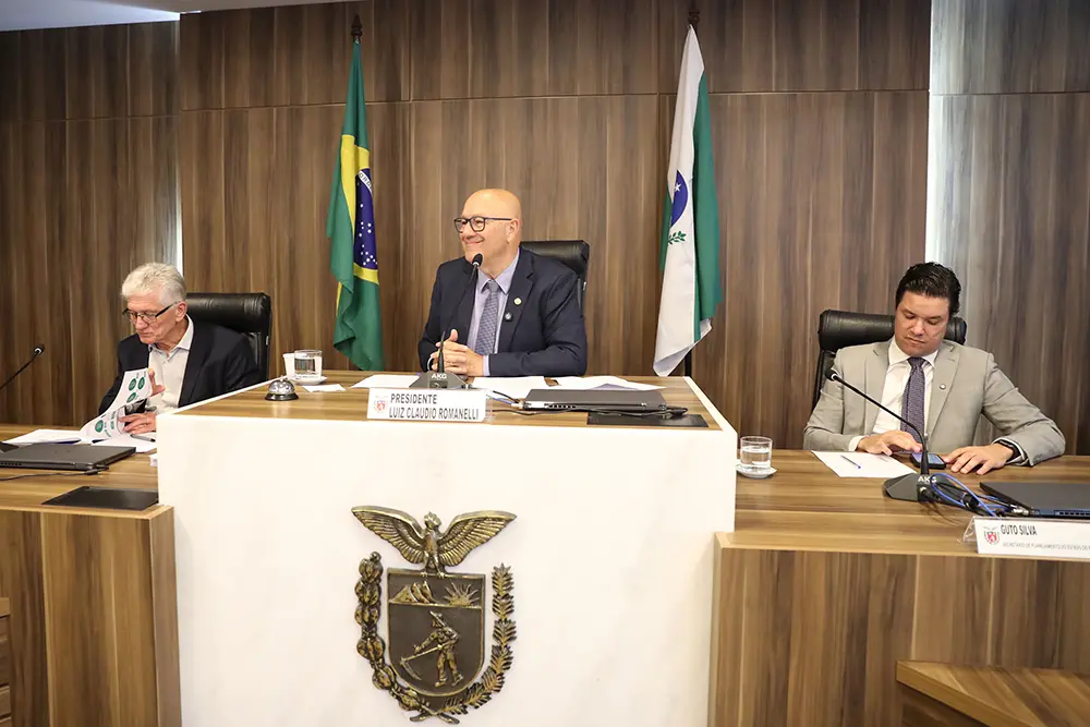 Assembleia debate com governo e sociedade maior orçamento da história do Paraná 9 maior orçamento da história