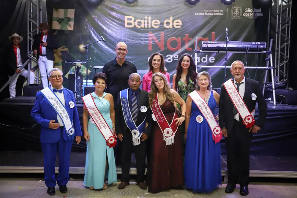 Baile do Papai Noel reúne mais de mil pessoas em São José dos Pinhais 2 Baile do Papai Noel
