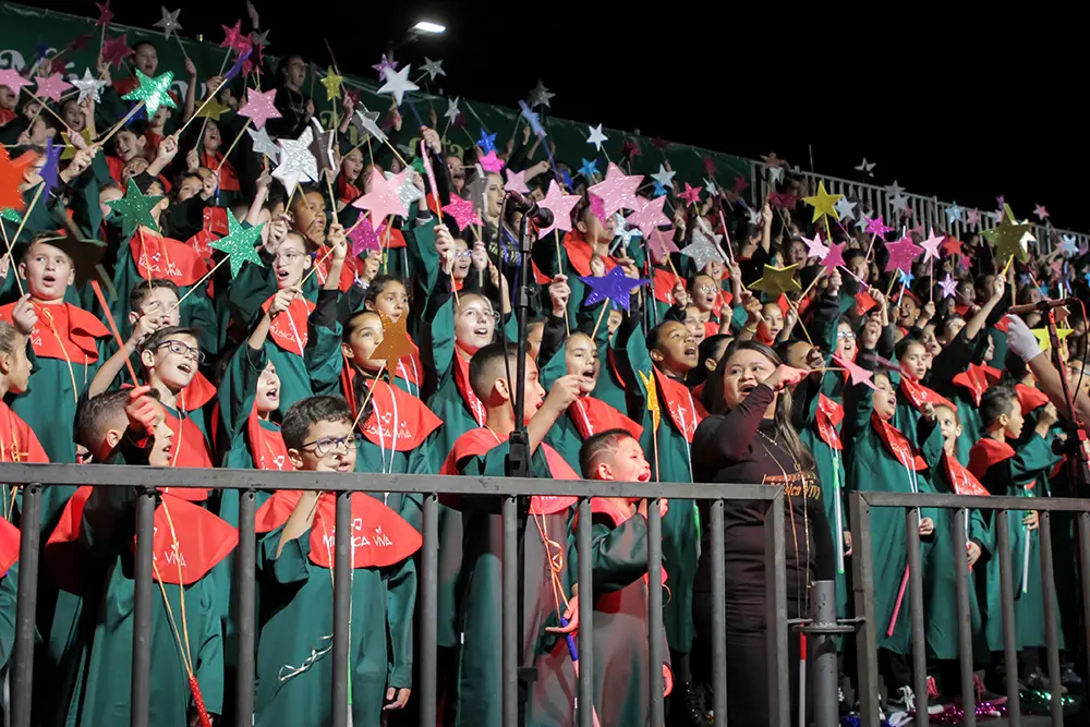 Parque das Águas de Pinhais recebe o Coral Música Viva no Natal Encantado 7 Coral Música Viva