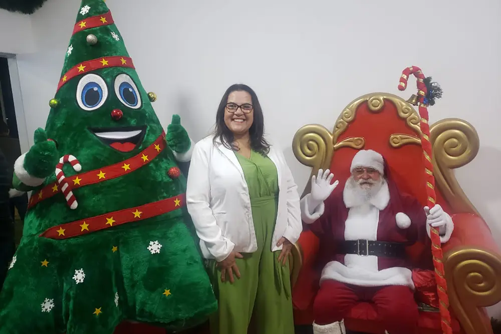 Abertura oficial do Natal Encantado de Pinhais reúne milhares de pessoas no Parque das Águas 5 Natal Encantado de Pinhais